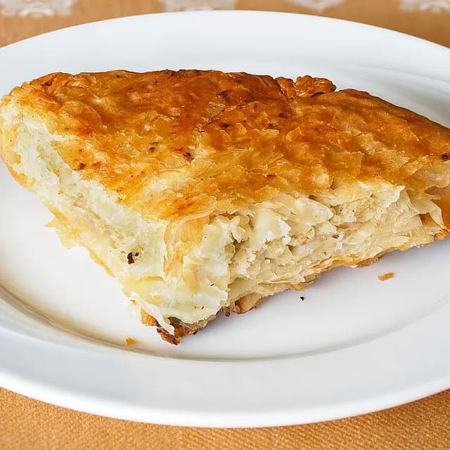 Бурекас с сыром