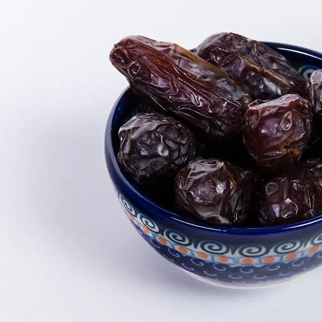 Финики Меджул