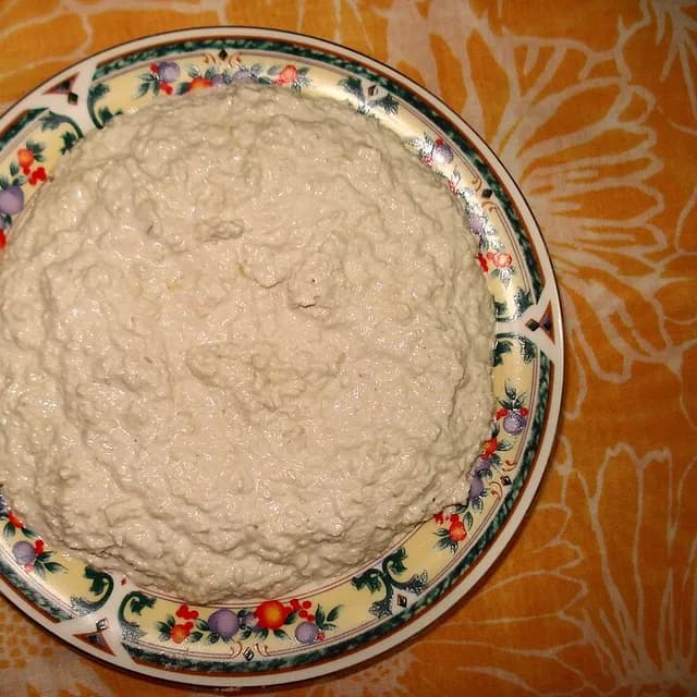Тхина