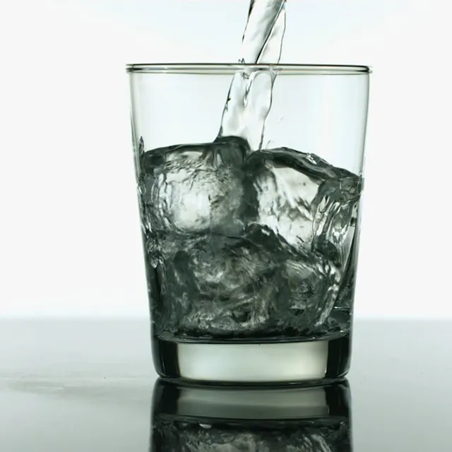 Вода газированная (сода)
